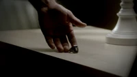 TVD317-007~Alaric-Gilbert Ring.png (1.14 MB)