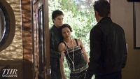3x21 Before Sunset-Damon-Bonnie~Stefan.jpg (70 KB)