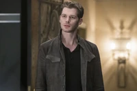 4x09 Queen Death-Klaus.jpg (281 KB)