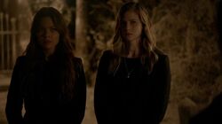 TVD 7x09 Cold As Ice - Caroline and Alaric