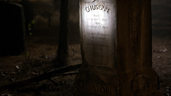 GiuepseeGrave.png