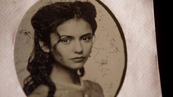 33+ Vampire Diaries Katherine Pierce 1864 Gif