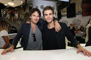 2016-07-23 WBSDCC Signing Ian Somerhalder Paul Wesley