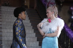 1x06 Mombie Dearest-MG-Lizzie