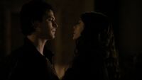 221VampireDiaries0045