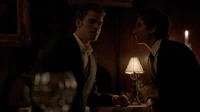 7X06-49-DamonStefan.jpg (46 KB)