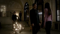 TVD208-115-Trevor~Rose-Elijah~Elena.png (2.11 MB)