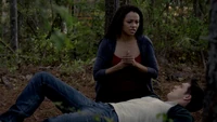 TVD321-113-Bonnie-Jeremy.png (2.5 MB)