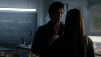 TVD408-028-Damon~Elena.png (1.86 MB)