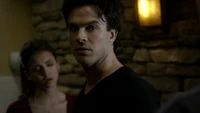 TVD213-100-Elena-Damon~John.png (2.12 MB)