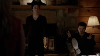 The.vampire.diaries.s05e20.1080p.web.dl.x264-mrs.mkv snapshot 25.33 -2014.05.14 02.30.47-.jpg (89 KB)
