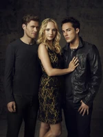 Joseph-morgan-candice-accola-and-michael-trevino.jpg (328 KB) Love is Sarifice