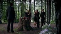 TVD504-181-Bonnie Bennett's Funeral~Jeremy-Damon-Elena-Caroline-Tyler-Matt.png (3.17 MB)