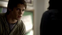 TVD208-045-Jeremy~Bonnie.png (1.83 MB)