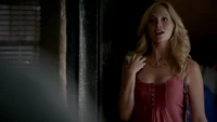 TVD504-010-Caroline~Elena.png (2.2 MB)