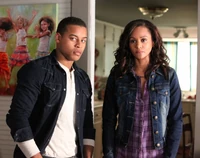 3x12 The Ties That Bind-Jamie-Abby.jpg (348 KB)