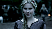 TVD308-032-Flashback-Rebekah