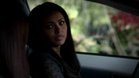 TVD312-049~Elena-Bonnie.png (1.95 MB)