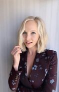 2019-07-19-Candice King-02