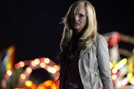 2x02 Brave New World-Caroline-04