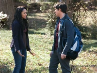 2x17 Know Thy Enemy-Bonnie-Jeremy.jpg (503 KB)