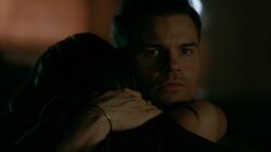 Elijah reunites with Hayley