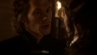 TVD219-140-Flashback-Klaus~Elijah