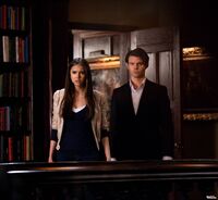 2x19 Klaus-Elena-Elijah