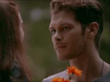 Klaus y Hope
