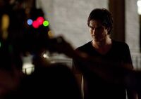 Vampire-diaries-season-2-memory-lane-bts-photos-6