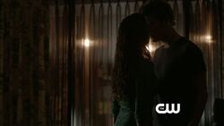 Katherine-kisses-stefan