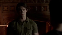 TVD504-092-Jeremy~Damon.png (2.2 MB)