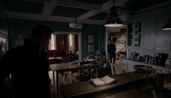 Alaric's Apartment in Dallas, The Vampire Diaries Wiki