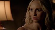 7X01-119-Caroline