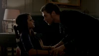 TVD321-135-Elena-Klaus.png (1.66 MB)