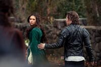 2x19 Klaus-Flashback~Elijah-Katherine~Klaus