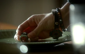 Tvd-recap-the-new-deal-18.png (142 KB)