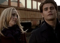 Tvd-rescue-me-caroline-stefan.jpg (36 KB)