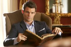 Elijah Mikaelson 113