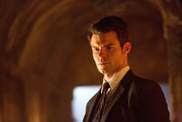 1x01 Always and Forever-Elijah