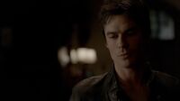 The.vampire.diaries.s05e12.1080p.web-dl.x264-mrs.mkv snapshot 16.03 -2014.05.12 03.14.23-