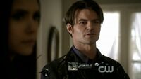 Elijah-and-Elena-in-2x19-Klaus-elijah-and-elena-21743256-1280-720