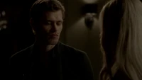 TVD318-172-Klaus~Rebekah.png (1.2 MB)