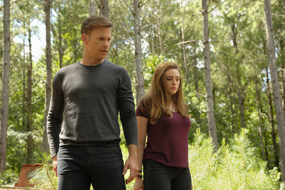 Legacies 1×06 I'm happy in your arms Alaric says goodbye to Jo 