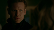 816-030~Caroline-Alaric