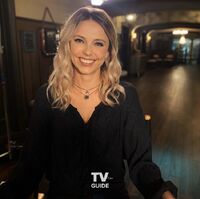 Riley Voelkel on set