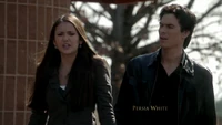 TVD317-011-Elena-Damon.png (1.61 MB)
