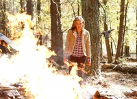 2x12 The Descent-Jules-03.jpg (53 KB)