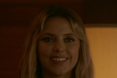 Let's talk about Camille. What do you think about her? Favourite Cami  scene? Ship? Which Cami is your favourite (s1,s2,s3)? : r/TheOriginals