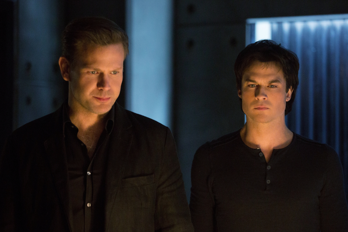 The Vampire Diaries: 7x15 - Alaric reads Damon's letter, Caroline